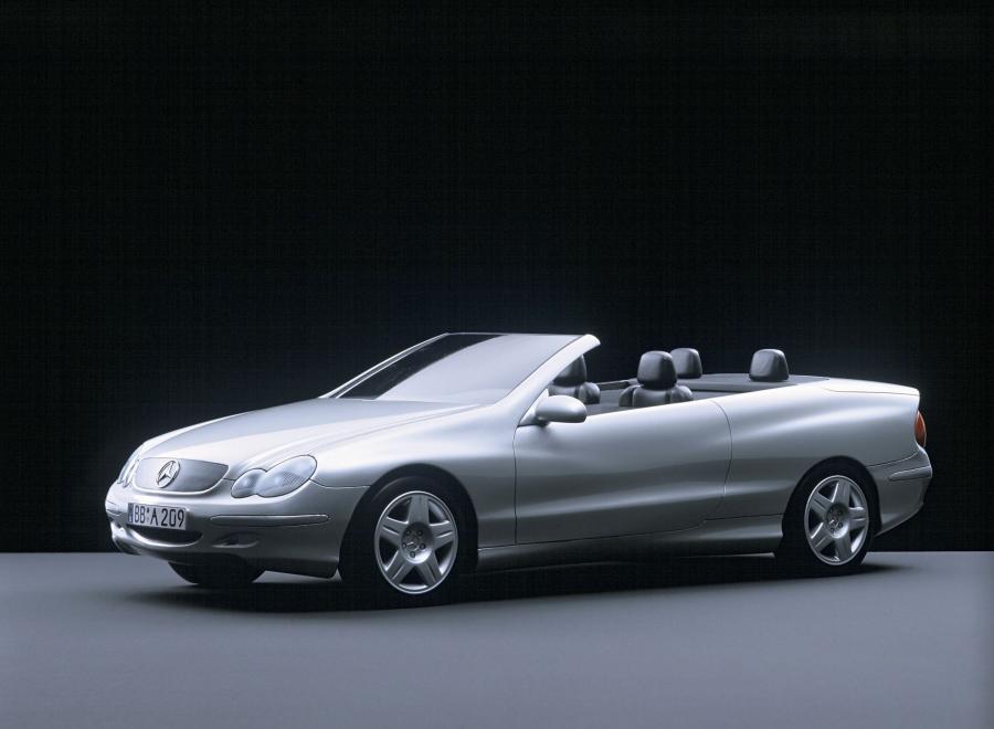  Mercedes-Benz CLK-Class Cabriolet 2004 года  (фото 75 из 164)